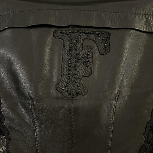 Ferre lace and leather slim
Fitting jacket - Picture 5 of 11